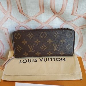 Louis Vuitton Clemence Wallet!